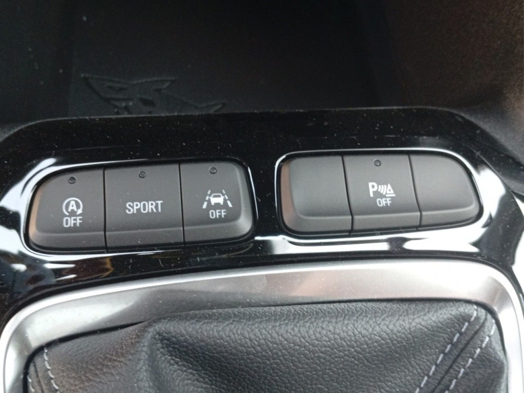 OPEL Corsa 1.2 TURBO 100CH S&S GS - ref: 2-771261 - Photo 17