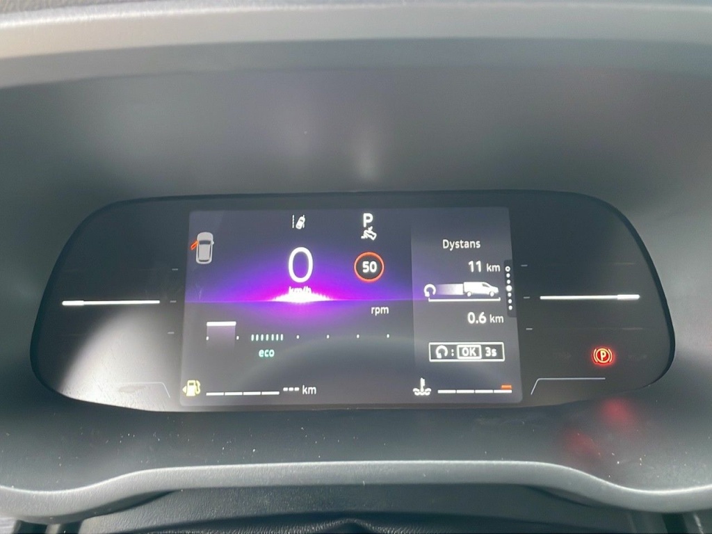 RENAULT Trafic L2H1 2.0DCI 170CH AT9 ENERGY EXTRA - ref: 2-773110 - Photo 9