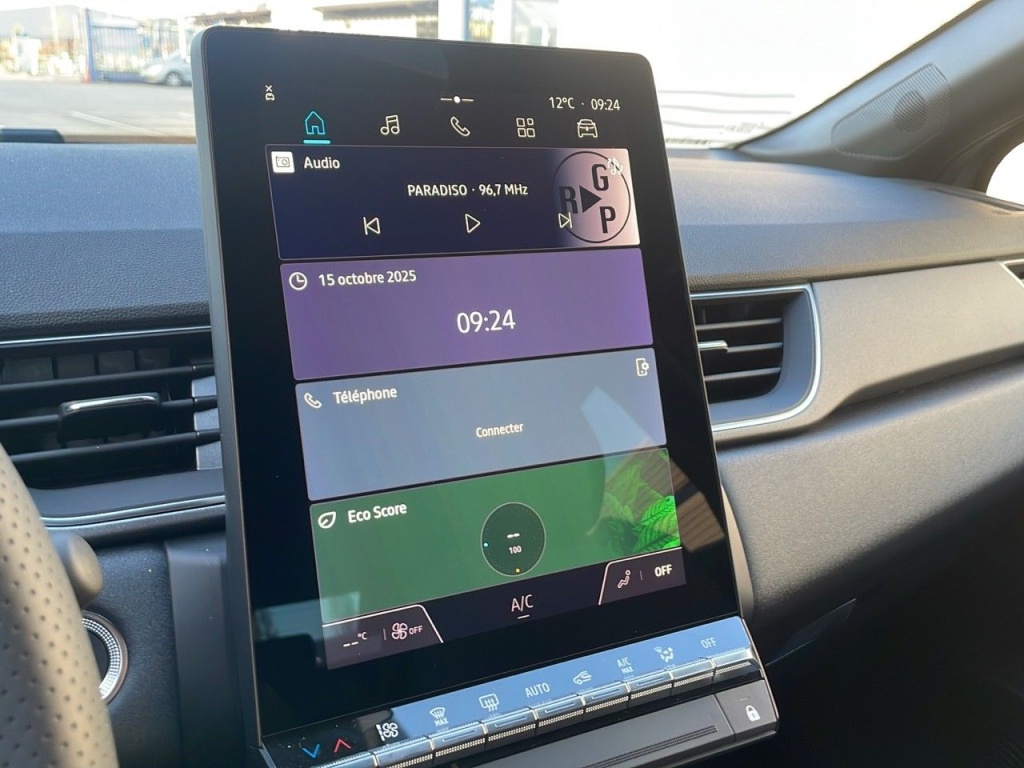 RENAULT Captur 1.6 E-TECH FULL HYBRID 145CH TECHNO - ref: 2-775361 - Photo 18