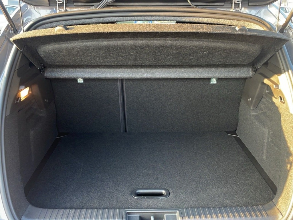 RENAULT Captur 1.6 E-TECH FULL HYBRID 145CH TECHNO - ref: 2-775361 - Photo 2