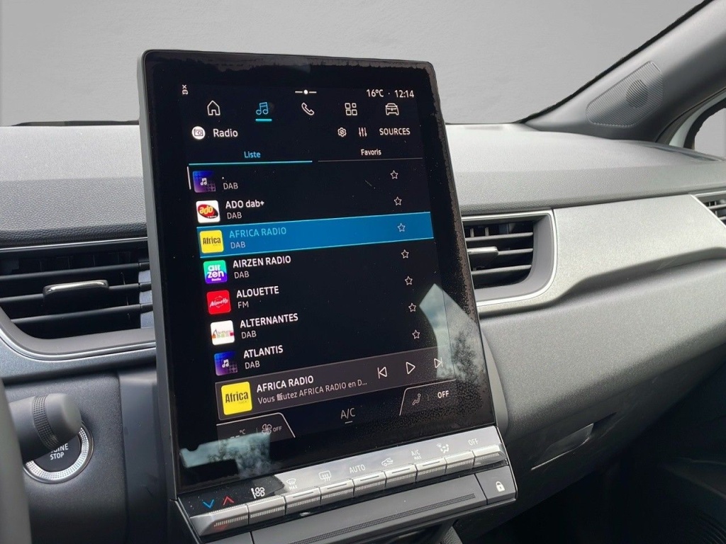 RENAULT Captur 1.6 E-TECH FULL HYBRID 145CH TECHNO - ref: 2-775468 - Photo 18