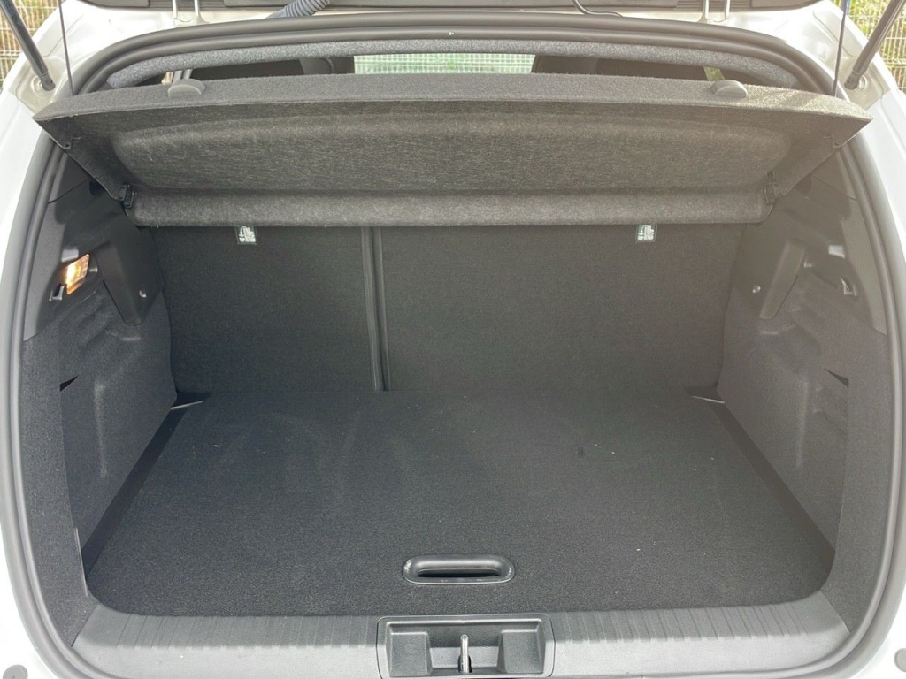 RENAULT Captur 1.6 E-TECH FULL HYBRID 145CH TECHNO - ref: 2-775468 - Photo 2