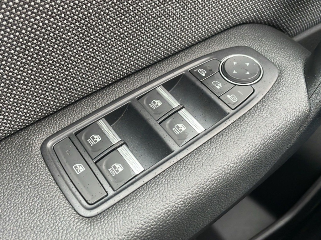 RENAULT Captur 1.6 E-TECH FULL HYBRID 145CH TECHNO - ref: 2-776782 - Photo 15