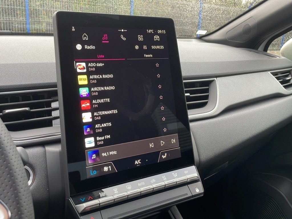 RENAULT Captur 1.6 E-TECH FULL HYBRID 145CH TECHNO - ref: 2-776782 - Photo 19