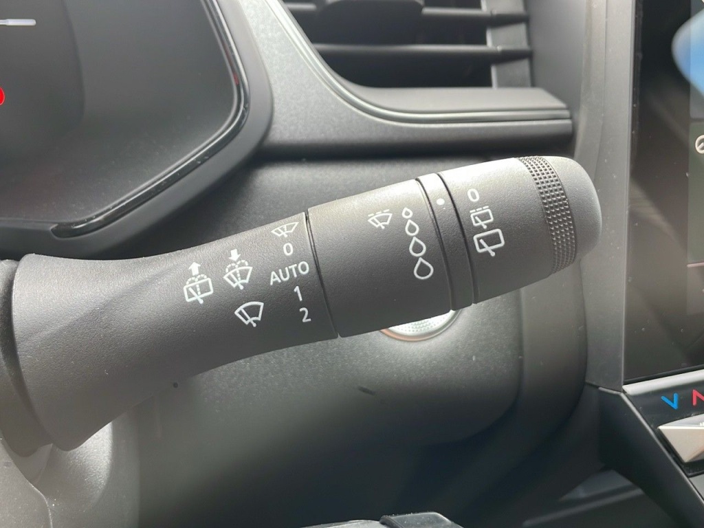 RENAULT Captur 1.6 E-TECH FULL HYBRID 145CH TECHNO - ref: 2-777172 - Photo 10