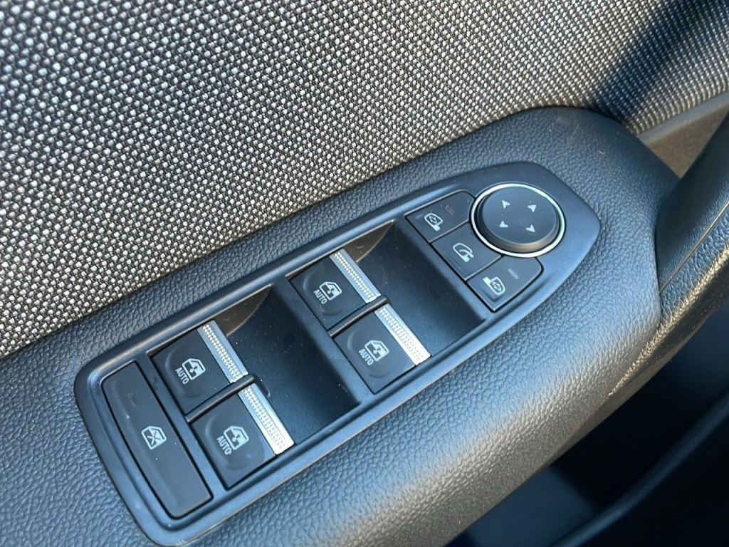 RENAULT Captur 1.6 E-TECH FULL YBRID 145CH TECHNO - ref: 2-778291 - Photo 15