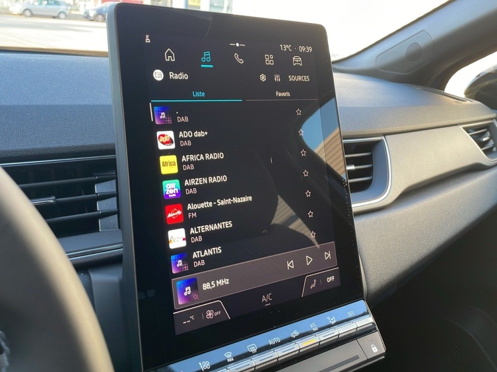 RENAULT Captur 1.6 E-TECH FULL YBRID 145CH TECHNO - ref: 2-778291 - Photo 18