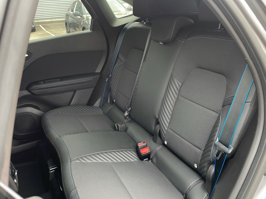 RENAULT Symbioz 1.6 E-TECH F.HYBRID 145 ESPRIT ALPINE - ref: 2-781109 - Photo 8