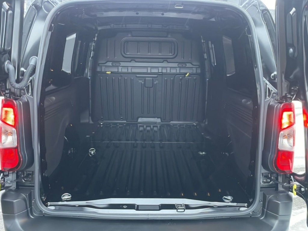 CITROEN Berlingo VAN XL 950KG 1.5 BLUEHDI 130CH EAT8 - ref: 2-790073 - Photo 2