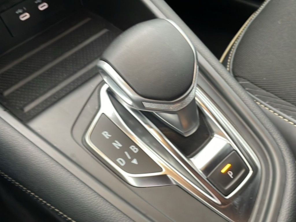 RENAULT Symbioz 1.6 E-TECH FULL HYBRID 145CH ICONIC - ref: 2-793413 - Photo 6