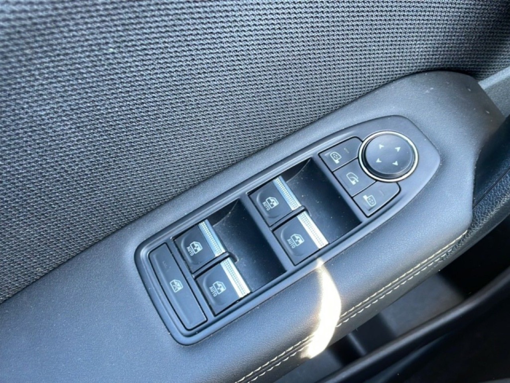 RENAULT Symbioz SYMBIOZ 1.6 E-TECH FULL HYBRID 145CH ICONIC - ref: 2-811783 - Photo 16