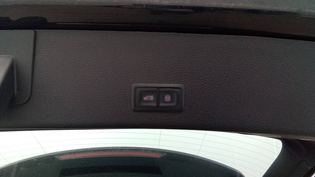 AUDI E-Tron e-tron 50 quattro 313 +Cuir +GPS +Caméra 50 QUATTRO 313 +CUIR +GPS +CAMERA - ref: 5-1285891 - Photo 17