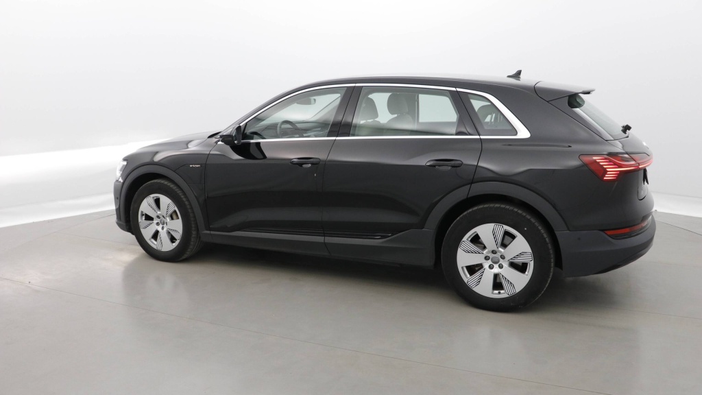 AUDI E-Tron e-tron 50 quattro 313 +Cuir +GPS +Caméra 50 QUATTRO 313 +CUIR +GPS +CAMERA - ref: 5-1285891 - Photo 3