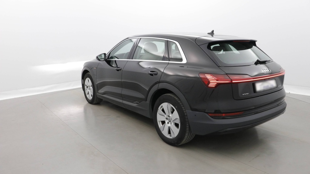 AUDI E-Tron e-tron 50 quattro 313 +Cuir +GPS +Caméra 50 QUATTRO 313 +CUIR +GPS +CAMERA - ref: 5-1285891 - Photo 4