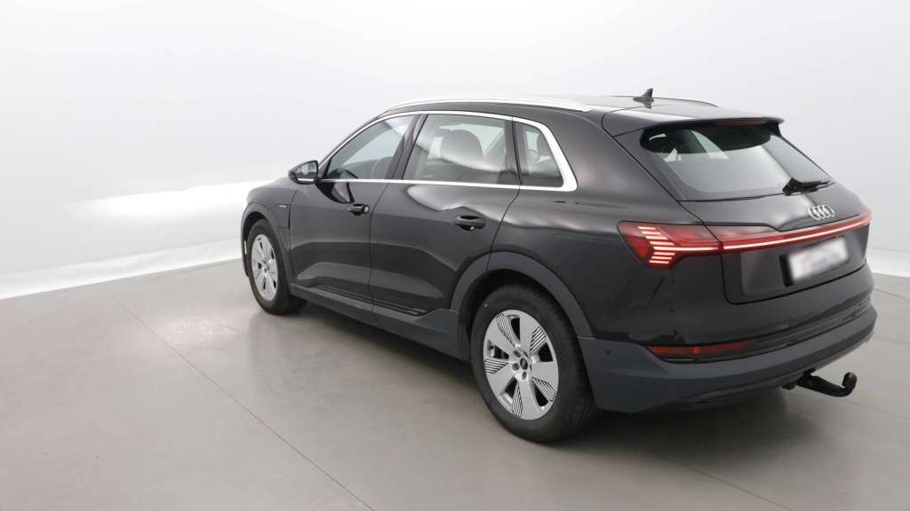 AUDI E-Tron e-tron 50 quattro 313 +GPS 50 QUATTRO 313 +GPS - ref: 5-1286179 - Photo 4