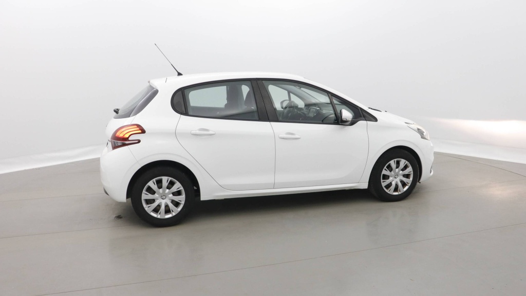 PEUGEOT 208 Active 1.2 PURETECH 68 ACTIVE - ref: 5-1306765 - Photo 7