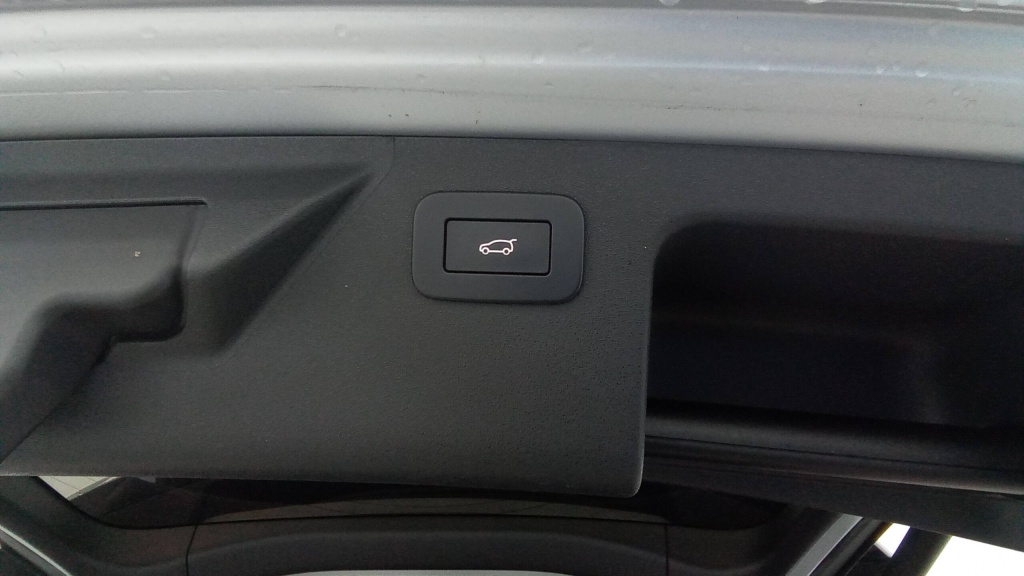 LAND ROVER Discovery Sport R-Dynamic SE P300E PHEV AWD R-DYNAMIC SE +TOIT - ref: 5-1314575 - Photo 15