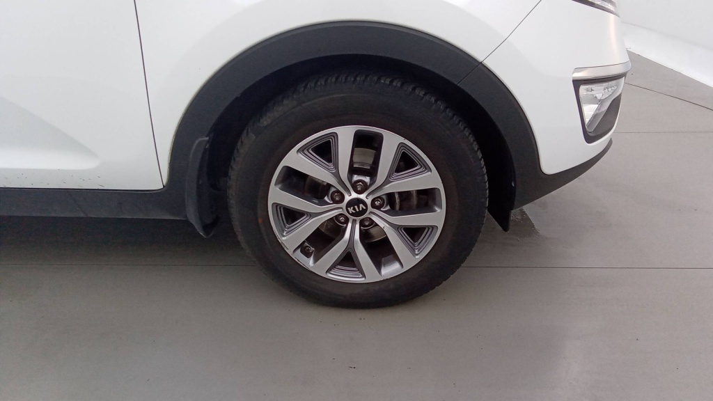 KIA Sportage Active 1.7 CRDI 115 ISG 4X2 - ACTIVE - ref: 5-1317092 - Photo 11