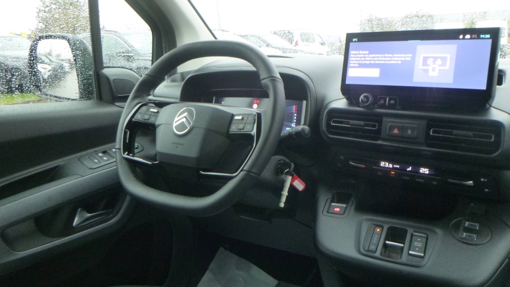 CITROEN Berlingo Max TAILLE M BLUEHDI 130 S&S EAT8 PLUS +PACK STYLE - ref: 5-1323170 - Photo 15