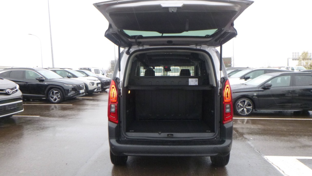 CITROEN Berlingo Max TAILLE M BLUEHDI 130 S&S EAT8 PLUS +PACK STYLE - ref: 5-1323170 - Photo 18