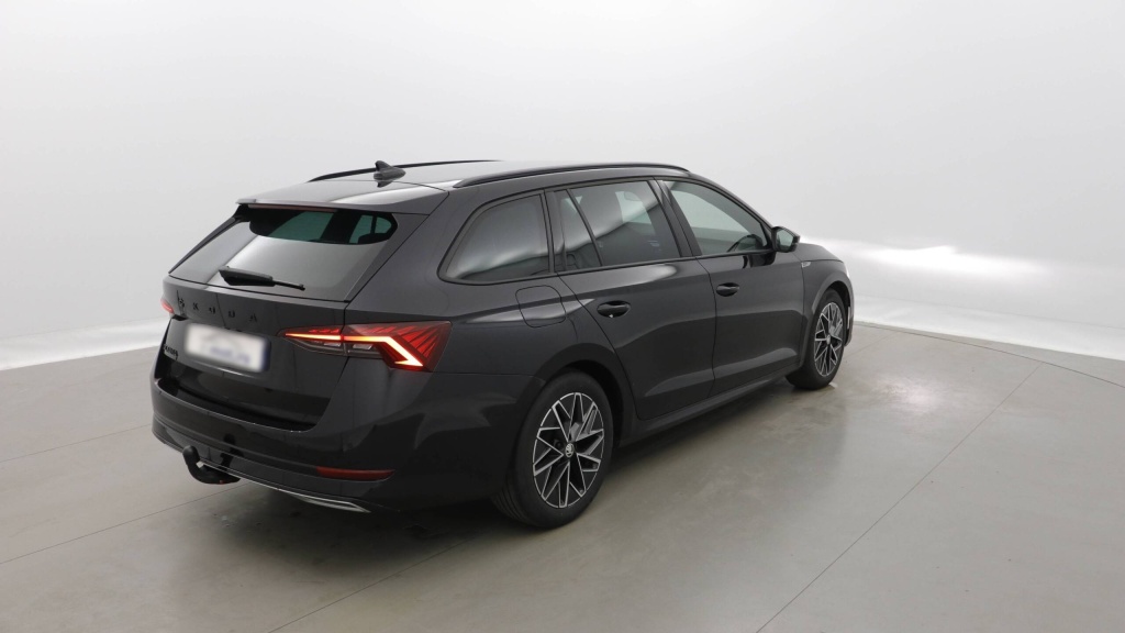 SKODA Octavia Combi Sportline 2.0 TDI 116 DSG7 SPORTLINE + ATTELAGE - ref: 5-1330763 - Photo 6