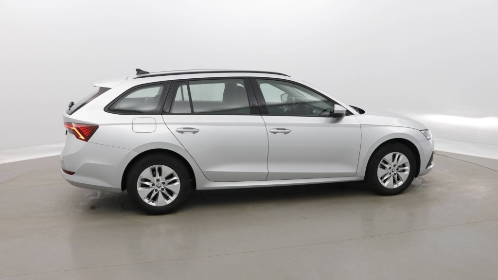SKODA Octavia Combi Ambition 2.0 TDI 150 DSG7 AMBITION +CAMERA +PDC AR/AV - ref: 5-1332990 - Photo 7