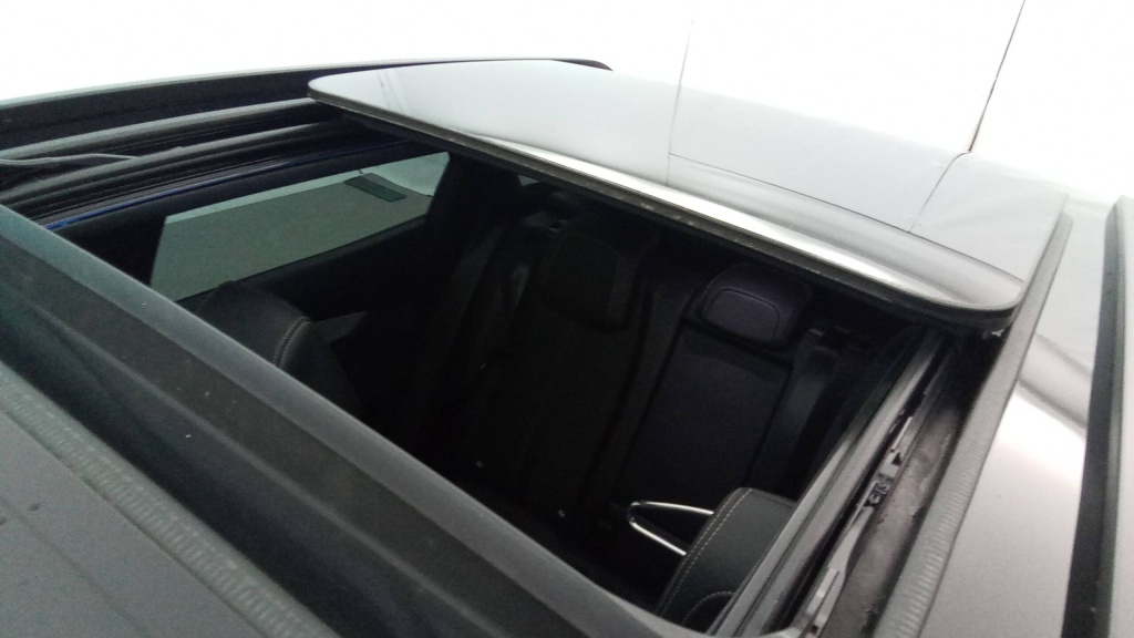 PEUGEOT 3008 GT HYBRID 225 E-EAT8 GT +CAMERA360 - ref: 5-1336613 - Photo 13