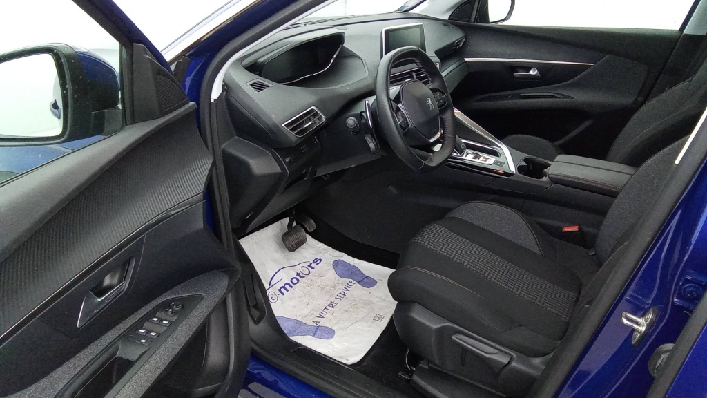 PEUGEOT 3008 Active PURETECH 130 EAT8 ACTIVE +GPS +PDC AR/AV - ref: 5-1336798 - Photo 12