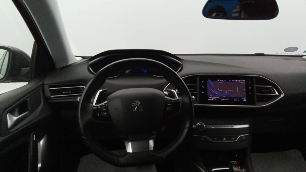 PEUGEOT 308 Allure PURETECH 130 EAT8 ALLURE - ref: 5-1338501 - Photo 14