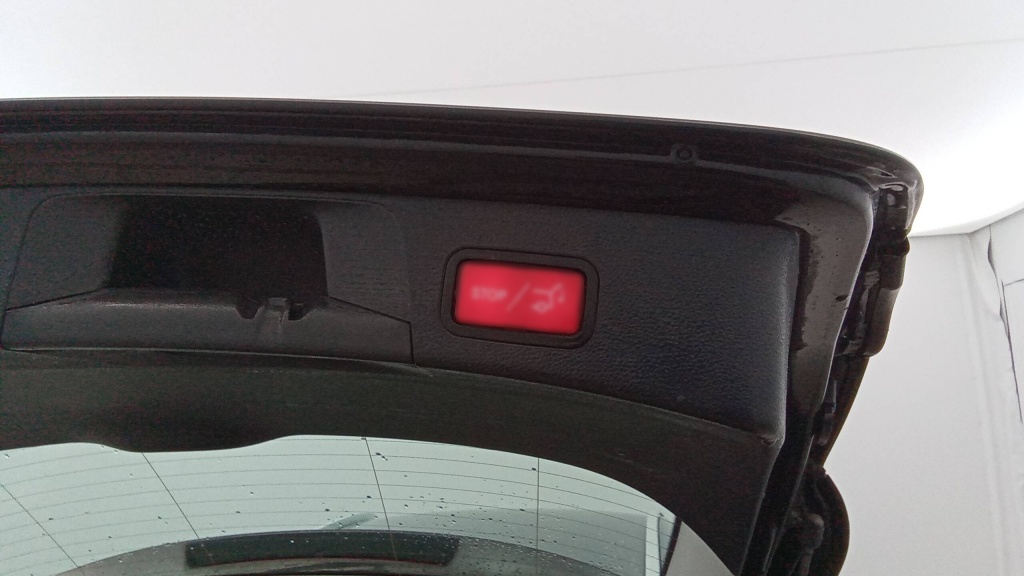 MERCEDES Classe C Break Avantgarde Line 300E 9G-TRONIC AVANTGARDE LINE - ref: 5-1338992 - Photo 14