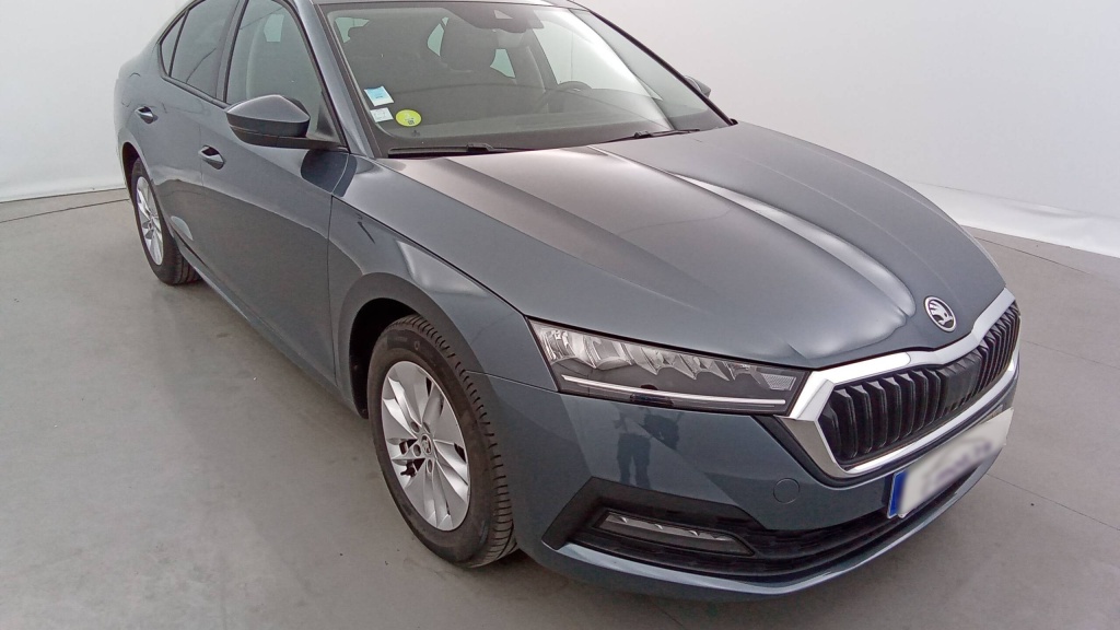 SKODA Octavia Ambition 2.0 TDI 150 DSG7 AMBITION +CAMERA +PDC AR/AV - ref: 5-1341161 - Photo 9