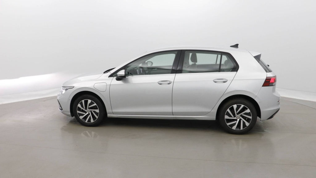 VOLKSWAGEN Golf Style 1st 1.4 HYBRID RECHARGE 204 DSG6 STYLE 1ST +CAMERA - ref: 5-1347726 - Photo 3