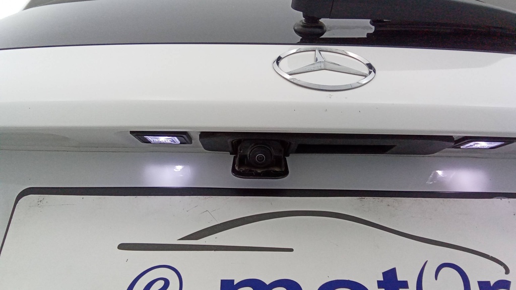 MERCEDES GLC AMG Line 300 E EQ POWER 9G-TRONIC 4MATIC - AMG LINE - ref: 5-1349145 - Photo 12