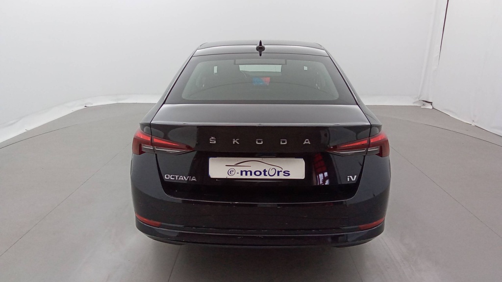 SKODA Octavia Ambition 1.4 TSI PHEV 204 DSG6E AMBITION +ACC +PDC AV - ref: 5-1360924 - Photo 10