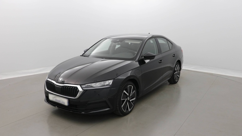 SKODA Octavia Ambition 1.4 TSI PHEV 204 DSG6E AMBITION +ACC +PDC AV - ref: 5-1360924 - Photo 16