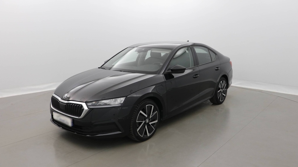 SKODA Octavia Ambition 1.4 TSI PHEV 204 DSG6E AMBITION +ACC +PDC AV - ref: 5-1360924 - Photo 17