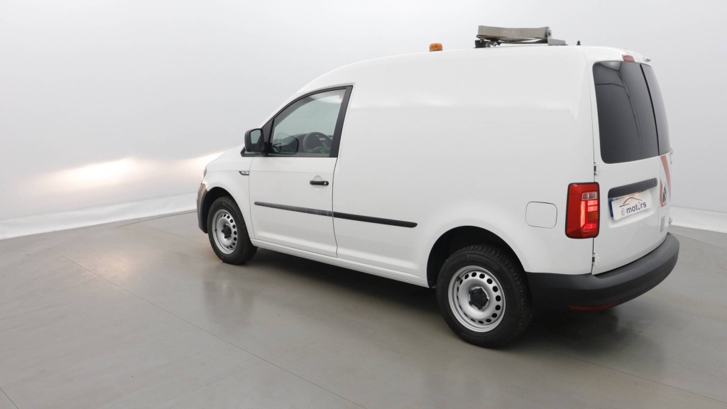 VOLKSWAGEN Caddy Caddy Van 1.4 TGI 110 GNV DSG6 +GPS +PDC AR 1.4 TGI 110 GNV DSG6 +GPS +PDC AR - ref: 5-1363123 - Photo 4