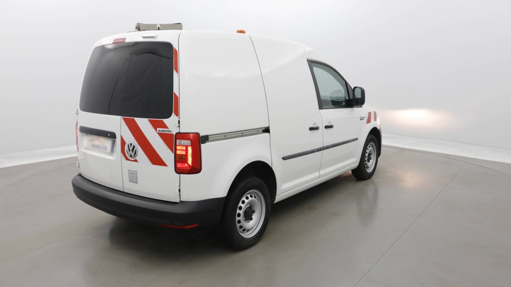 VOLKSWAGEN Caddy Caddy Van 1.4 TGI 110 GNV DSG6 +GPS +PDC AR 1.4 TGI 110 GNV DSG6 +GPS +PDC AR - ref: 5-1363123 - Photo 6
