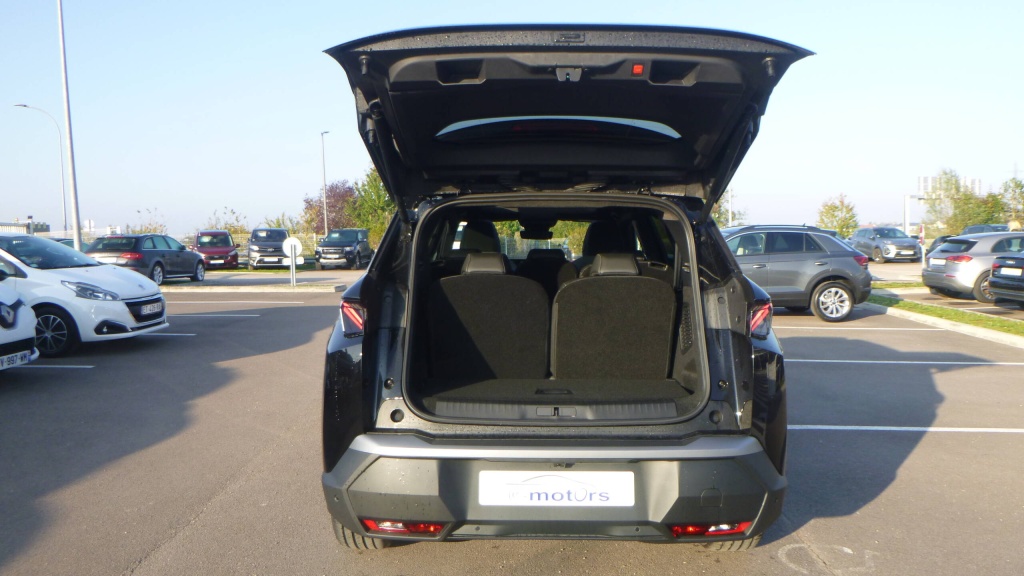 PEUGEOT 5008 GT HYBRID 145 E-DCS6 GT +TOIT OUVRANT +PACK 360 +PACK HIVER - ref: 5-1363397 - Photo 19