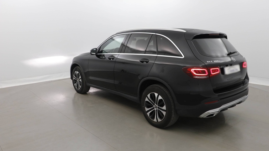 MERCEDES GLC Avantgarde Line 300E 9G-TRONIC 4MATIC AVANTGARDE LINE - ref: 5-1365633 - Photo 4