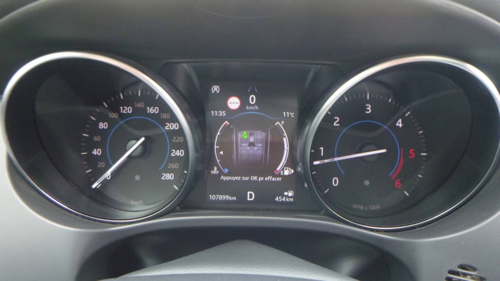 JAGUAR F-PACE R-Sport 2.0 D - 180 CH  AWD BVA8 - R-SPORT - ref: 5-1367826 - Photo 14