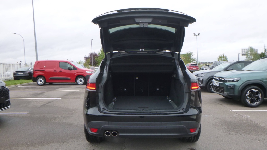 JAGUAR F-PACE R-Sport 2.0 D - 180 CH  AWD BVA8 - R-SPORT - ref: 5-1367826 - Photo 19