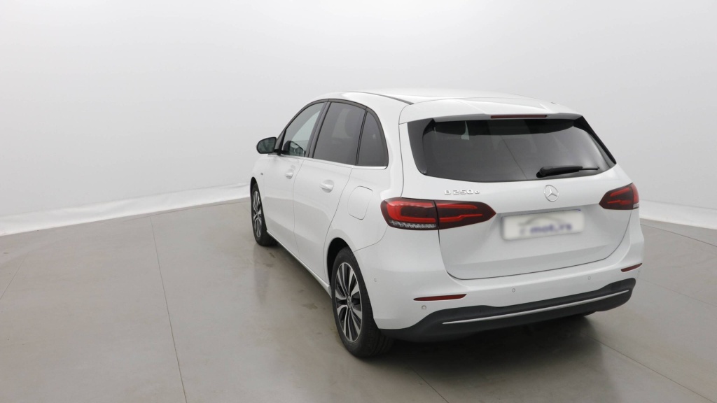 MERCEDES Classe B Progressive Line Edition 250 E 8G-DCT STYLE +GPS - ref: 5-1368558 - Photo 4