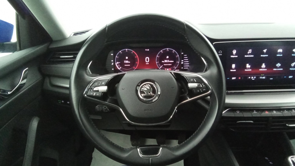 SKODA Octavia Combi Ambition 2.0 TDI 116 AMBITION +GPS +ACC - ref: 5-1369019 - Photo 12