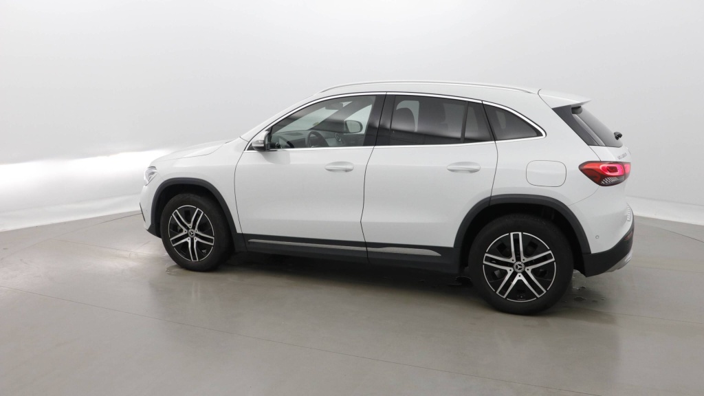 MERCEDES GLA Progressive Line 200 D 8G-DCT PROGRESSIVE LINE - ref: 5-1370743 - Photo 3