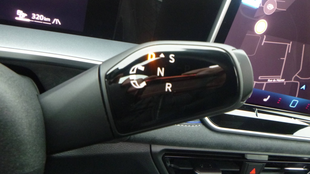 VOLKSWAGEN Tayron R-Line EHYBRID 272 DSG6 5PL R-LINE +TOIT PANO +JA20