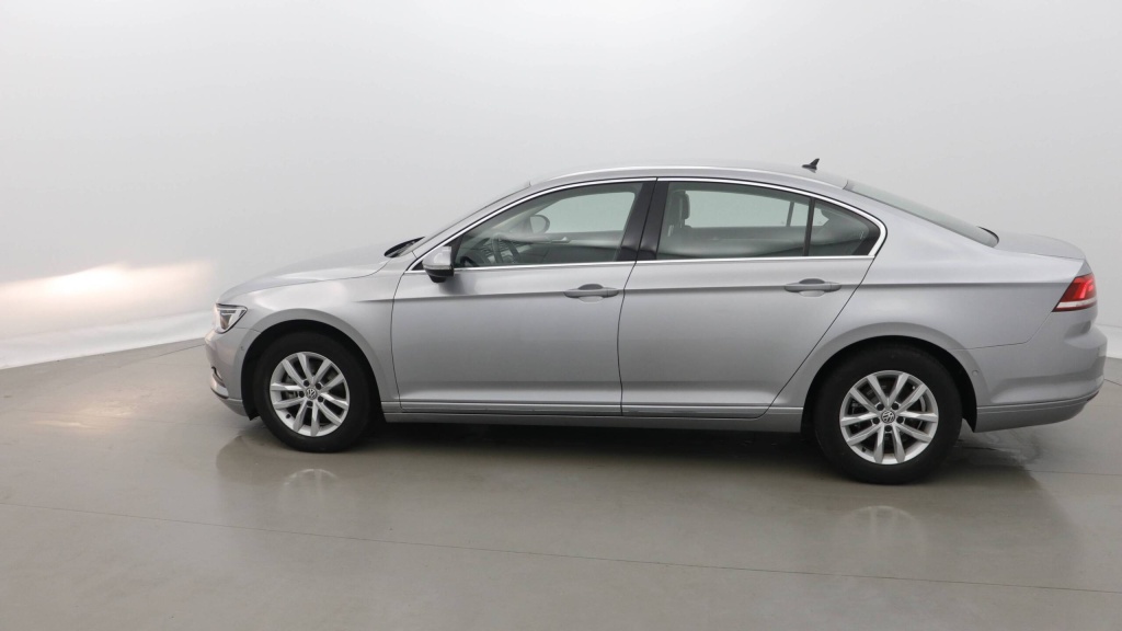 VOLKSWAGEN Passat Confortline 2.0 TDI 150 DSG7 CONFORTLINE +GPS +CAMERA - ref: 5-1371645 - Photo 3