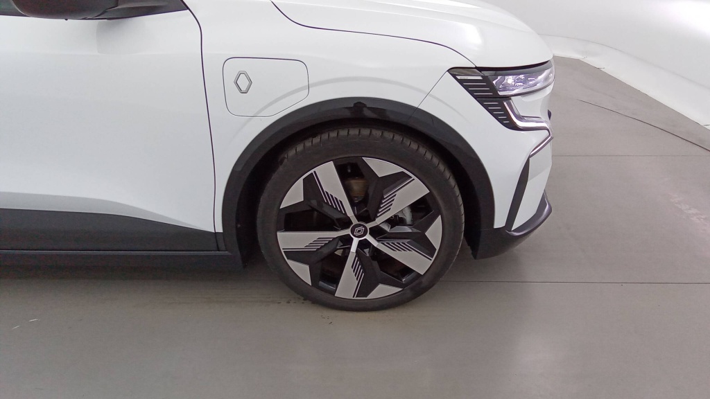 RENAULT Megane Techno EV60 220 OPTIMUM CHARGE TECHNO - ref: 5-1372173 - Photo 11