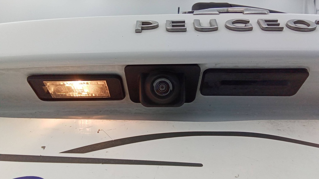 PEUGEOT 308 Allure Pack PURETECH 130 EAT8 ALLURE PACK - ref: 5-1372206 - Photo 12