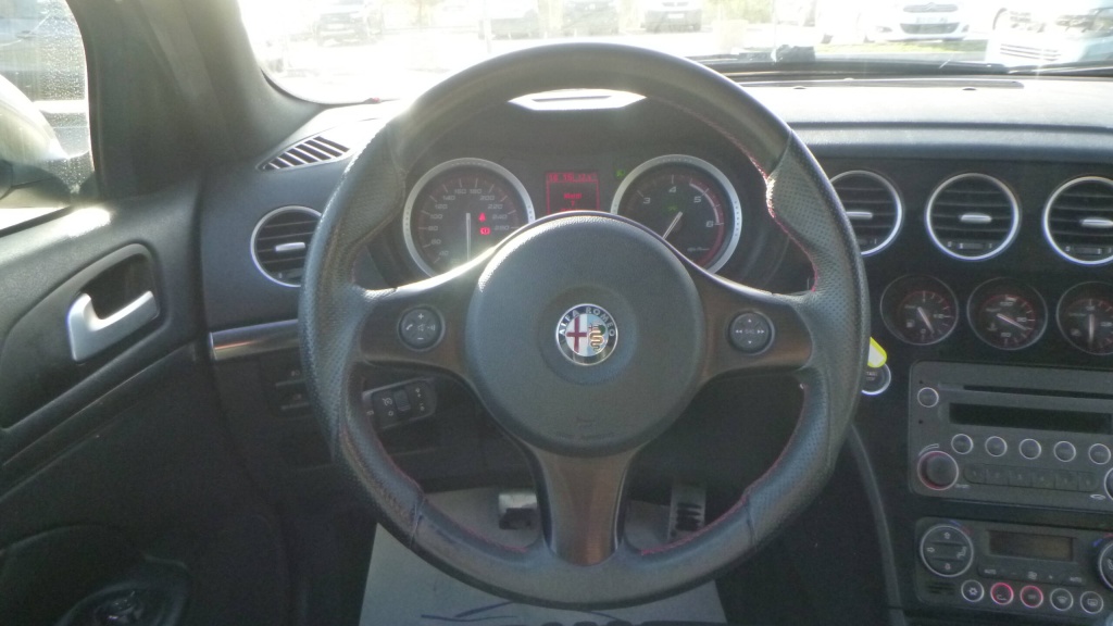 ALFA ROMEO 159 TI 2.0 JTDM 170 - TI - ref: 5-1374062 - Photo 13